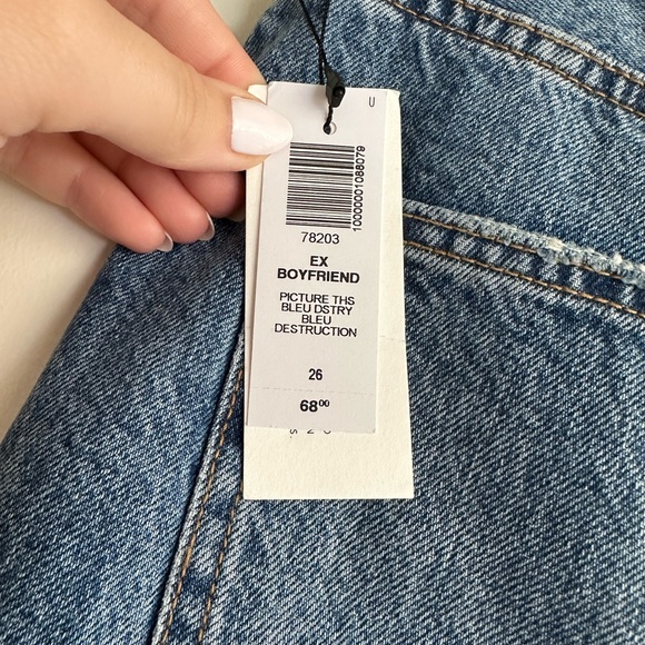 NWT! DENIM FORUM THE EX BOYFRIEND SHORT - Picture 5 of 6